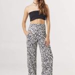 CROP TOP SIN MANGAS NAT - negro - s